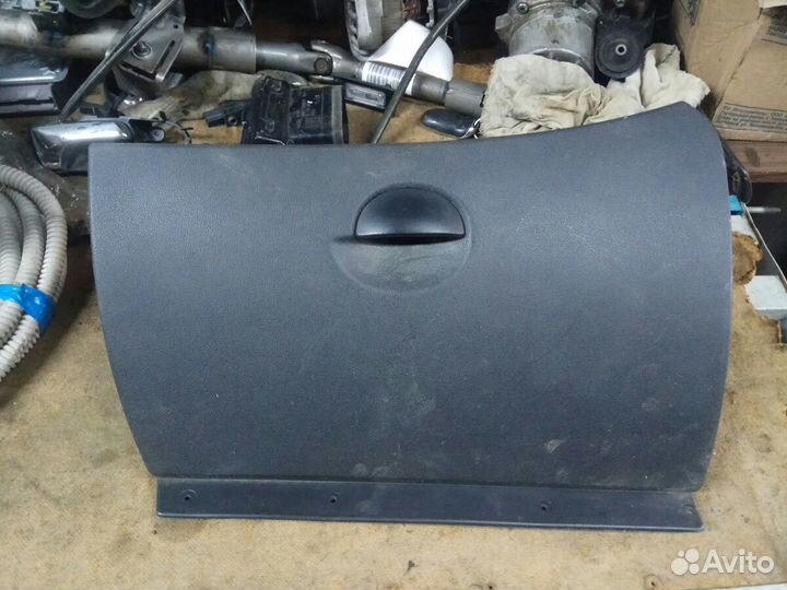 Бардачок Ниссан Альмера G15