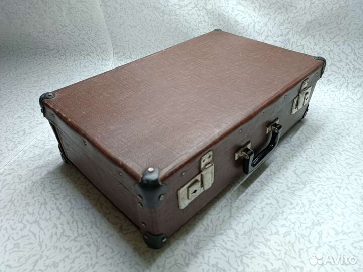 Чемодан СССР ретро фибровый старый коричневый