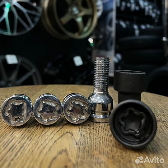 Секретные болты BMW 14x1,5 резьба 27мм