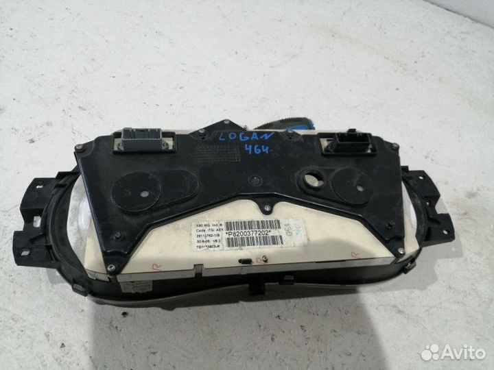 Панель приборов Renault Logan 1