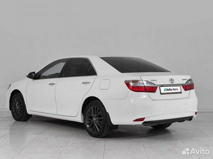 Toyota Camry 2.5 AT, 2016, 108 200 км