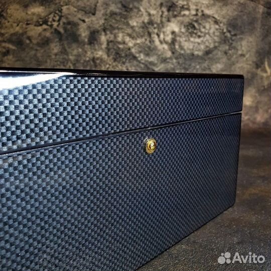 Шкатулка для часов с двойным дном, дерево,карбон