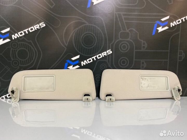 Козырек солнцезащитный Audi A6 C6 caja 2009