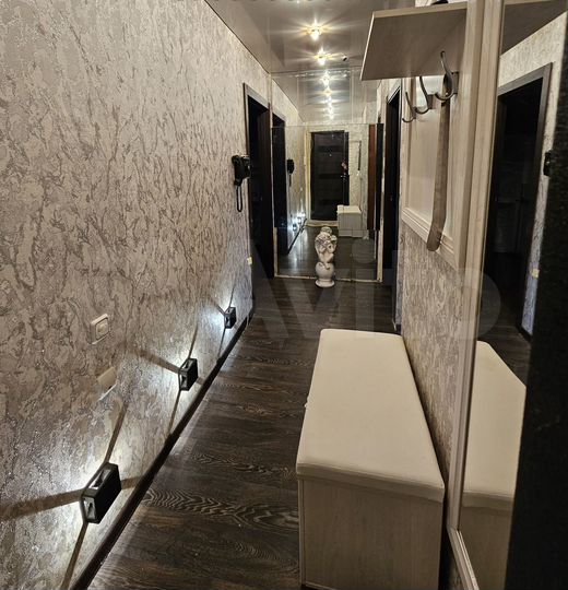 2-к. квартира, 43 м², 2/5 эт.