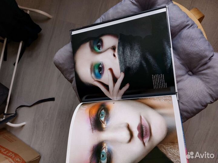 Книга о макияжа Lisa Eldridge на английском