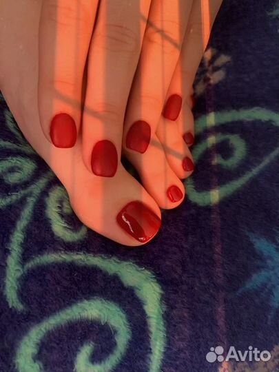 Маникюр, педикюр