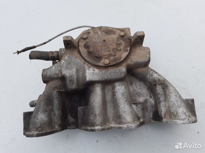 Коллектор впускной Volkswagen Passat B3