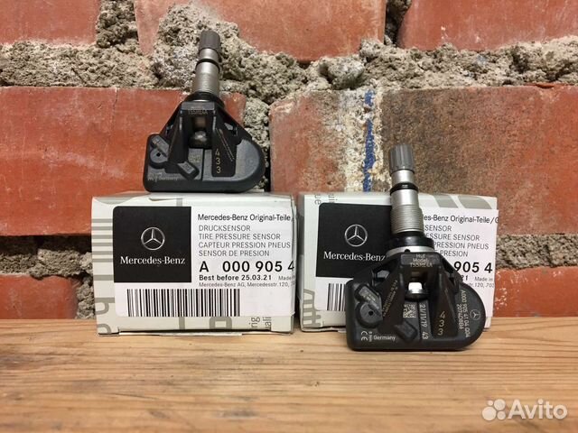 Датчик давления в шине для Mercedes новые / ориг