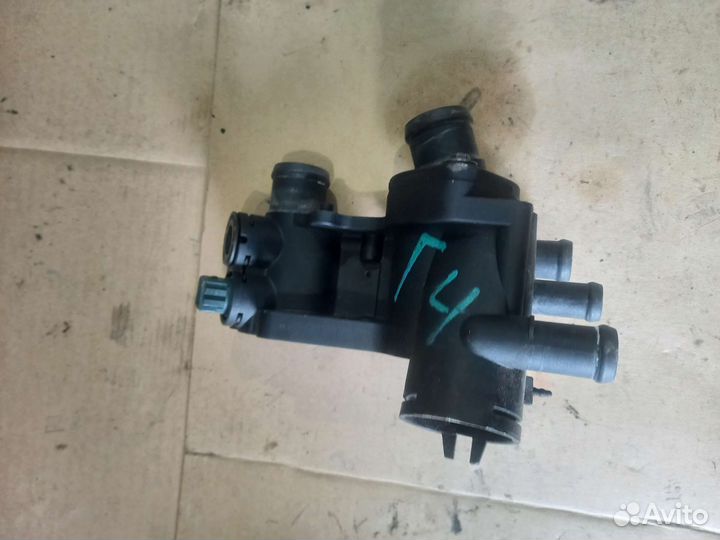 Корпус Термостата Гольф 4 1.4 1.6