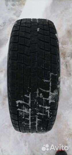 Bridgestone Blizzak MZ-03 215/60 R16