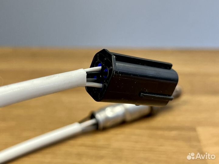 Кислородный датчик лямбда зонд Nissan 226A0JA10C