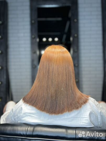 Кератиновое выпрямление волос