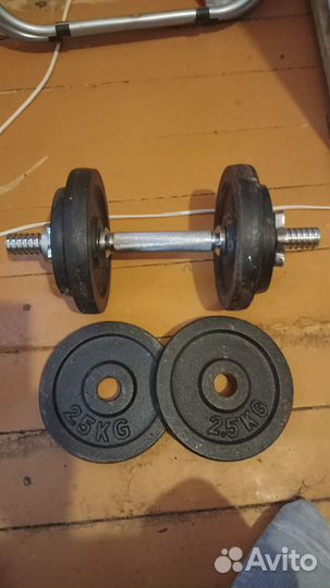 Продам гантэлю
