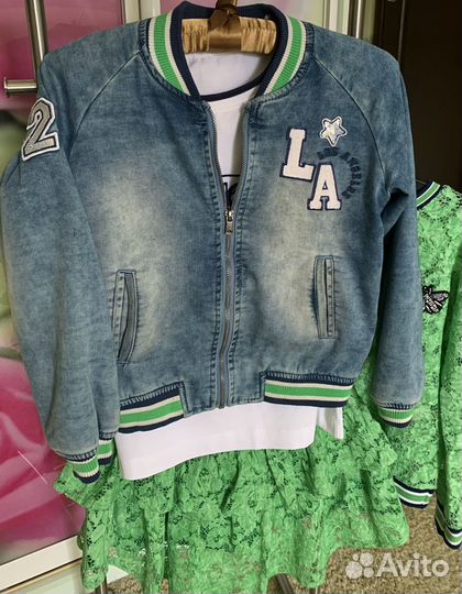 Костюм летний нарядный девочке 140 см