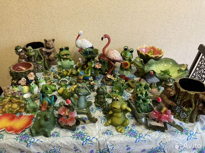 Коллекция статуэток