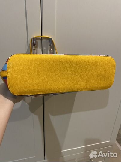 Сумка love moschino красная