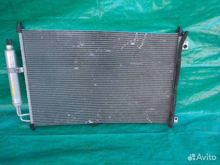 Радиатор кондиционера Nissan X-trail T31