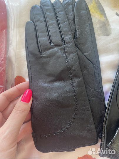 Перчатки женские кожаные 7