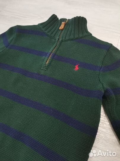 Джинсы и свитер 110размер 4-5лет