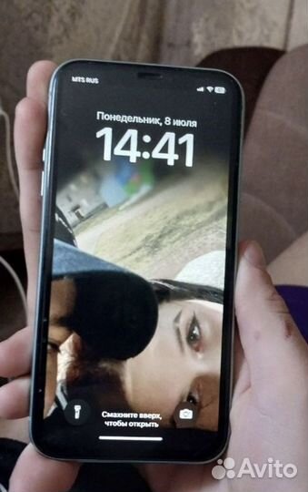 iPhone 11, 64 ГБ