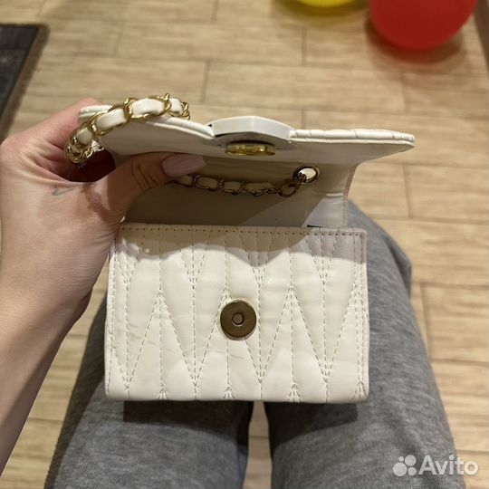 Сумочка женская маленькая