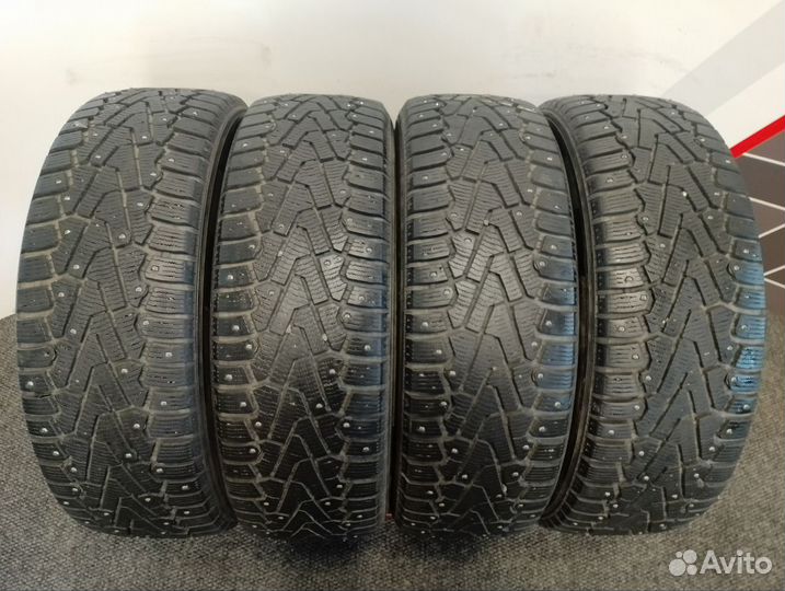 Pirelli Ice Zero 215/65 R17