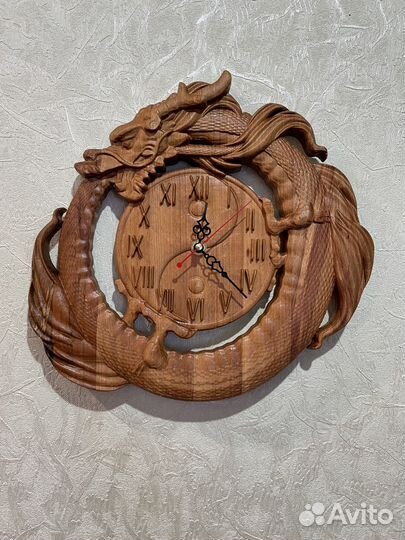 Часы настенные 