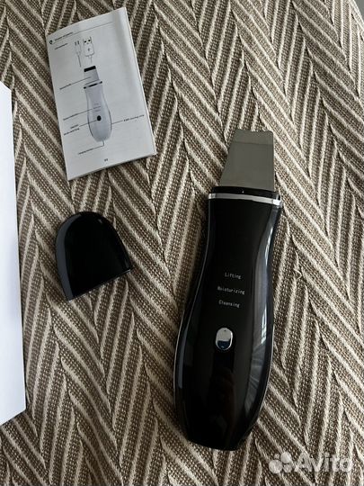 Ультразвуковой аппарат для чистки лица