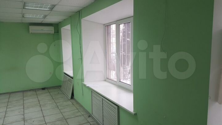 Торговое помещение, 48.8 м².фасад