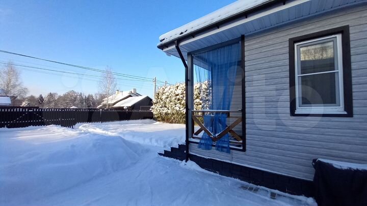 Дом 30 м² на участке 3 сот.