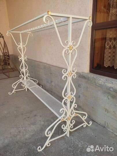 Вешалка напольная