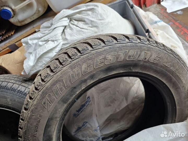 Bridgestone Ice Cruiser 5000 225/65 R17 102