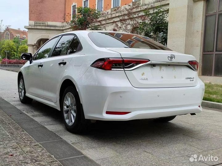 Toyota Corolla 1.2 CVT, 2022, 31 000 км