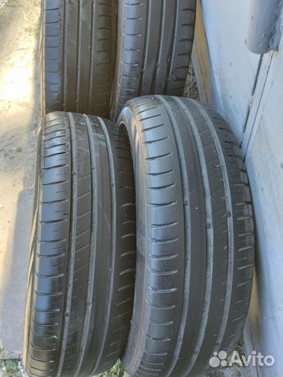 Viatti Strada Asimmetrico 185/70 R14 82H