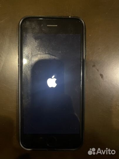 Телефон iPhone