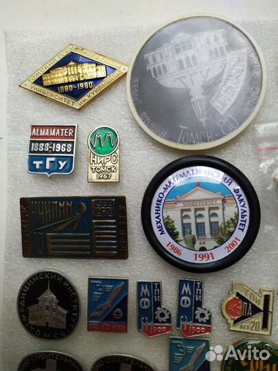 Значки и знаки СССР - томские вузы институты Томск