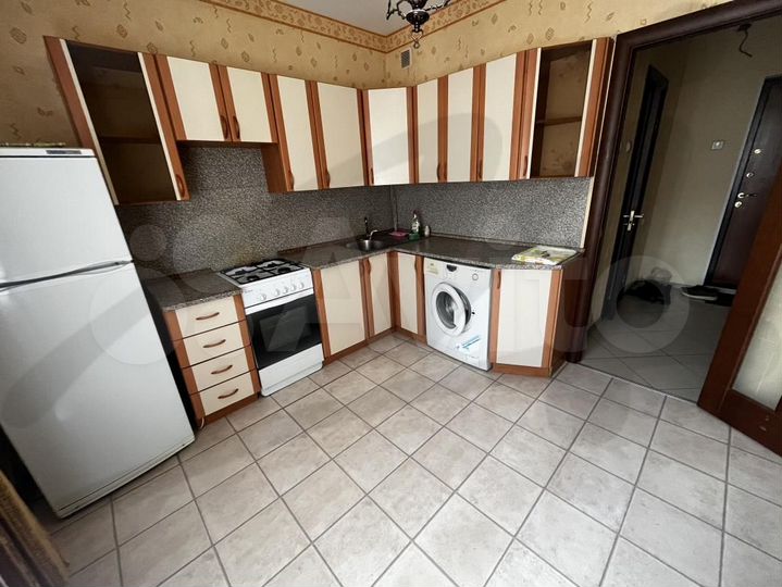 1-к. квартира, 42 м², 5/10 эт.