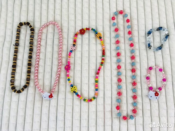 Заколки, резинки для волос, детская бижутерия