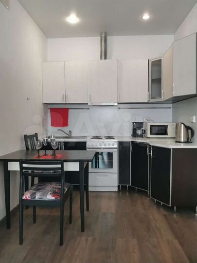 2-к. квартира, 43 м², 6/8 эт.
