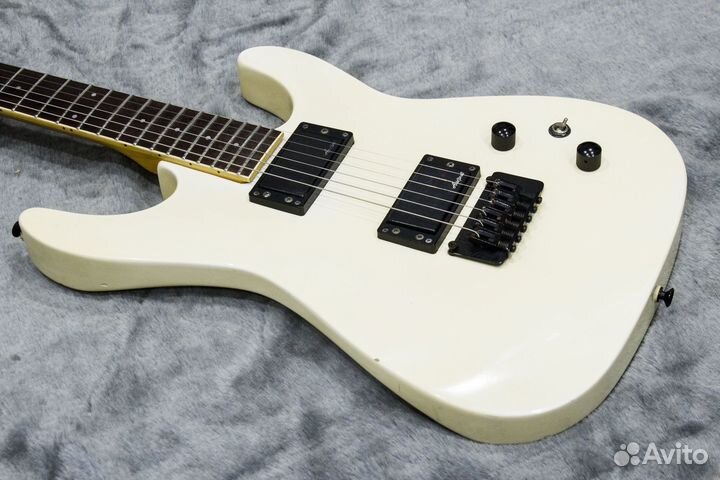 Электрогитара Aria Pro II XR-ST-2W