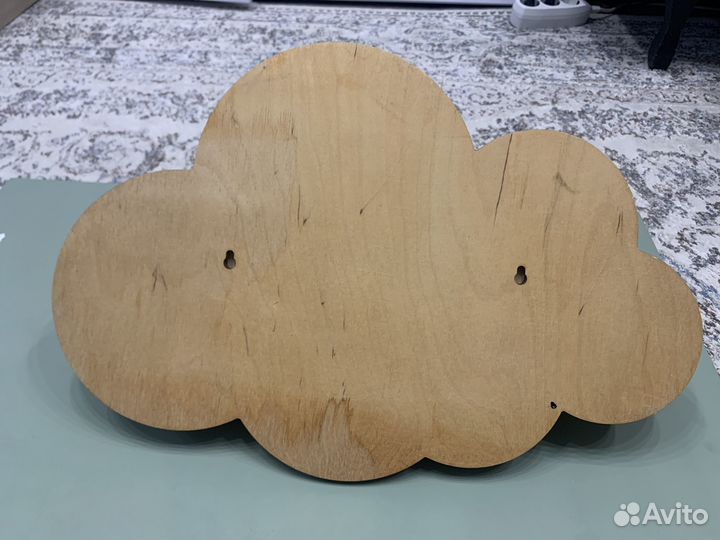 Полочка детская настенная