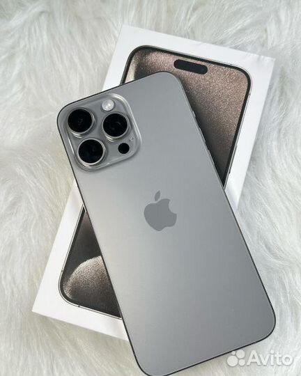 iPhone 15 Pro Max, 512 ГБ