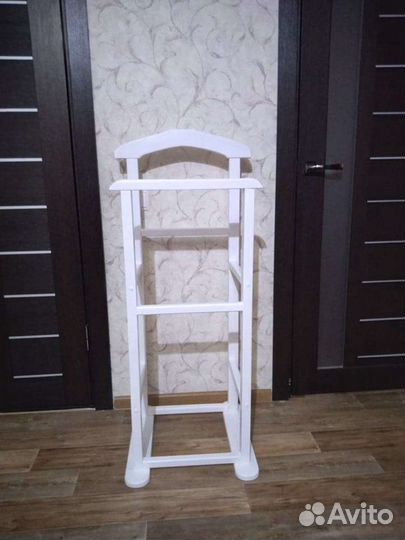 Вешалка напольная