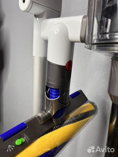 Подставка напольная для пылесоса Dyson