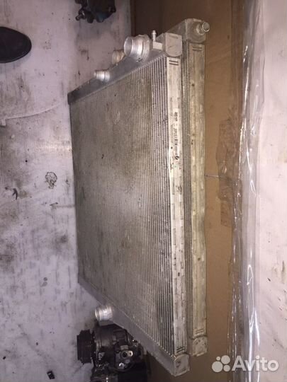 Радиатор охлаждающей жидкости X5 E70 X6 E71 M