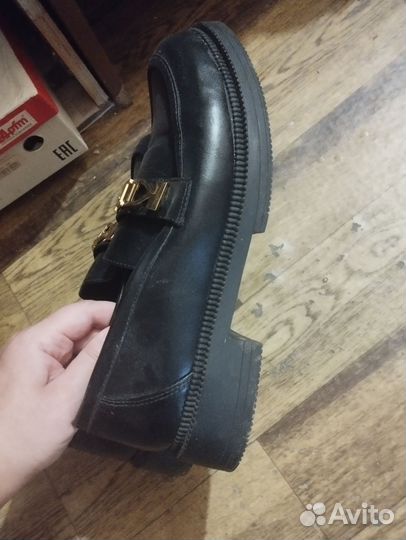 Продам туфли балетки