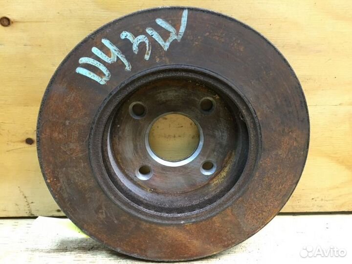 Диск тормозной лев. перед. mazda demio