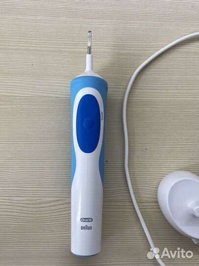 Электрическая зубная щетка oral b braun