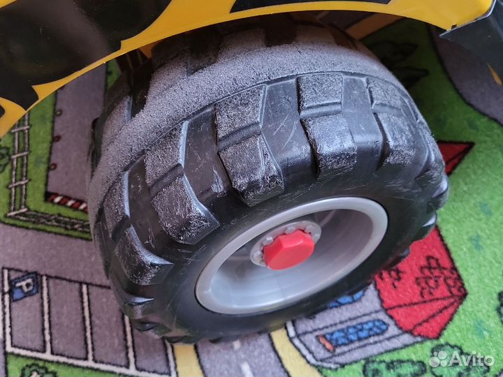 Детский электромобиль Peg-Perego