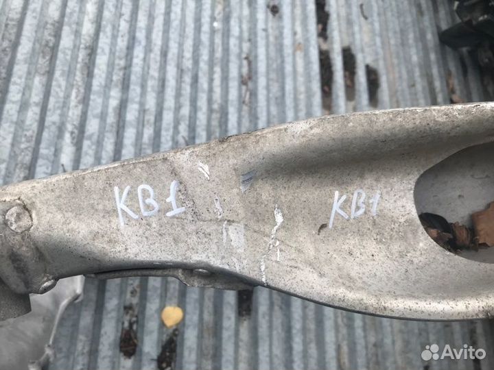 Подрамник зад. Honda Legend